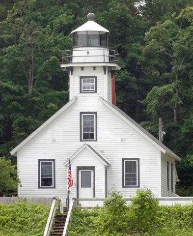 Mission lighthouse