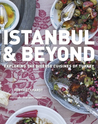 Front Cover of Cookbook Istanbul & Beyond